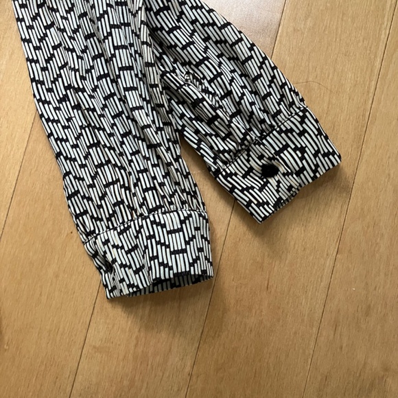 REISS Printed Blouse - Size US2 - Picture 4 of 7